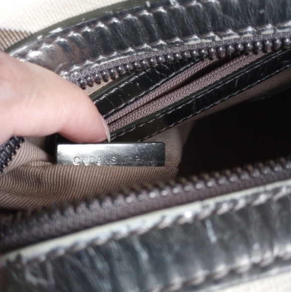 Burberry Handbag - Picture 9 of 10